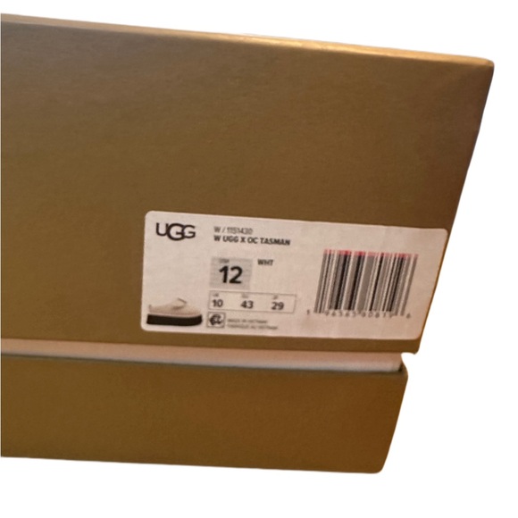 Opening Ceremony x UGG shearling-lined clogs - White in Colour - Picture 2 of 3